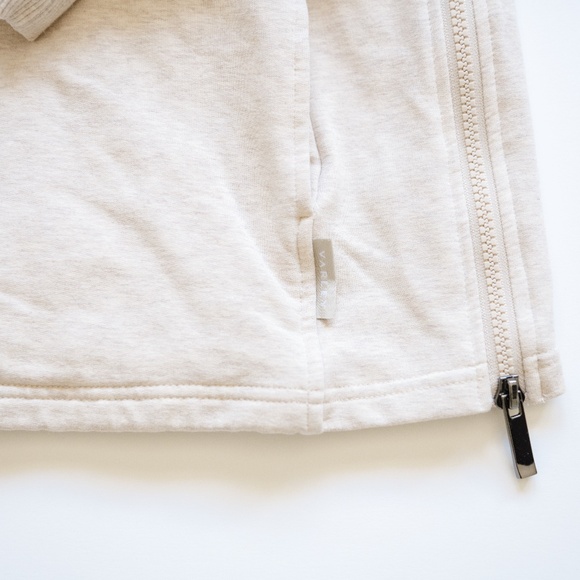 Varley Atlas Mockneck Sweatshirt Size XS Side Zippers Pockets Relaxed Fit - Picture 2 of 5